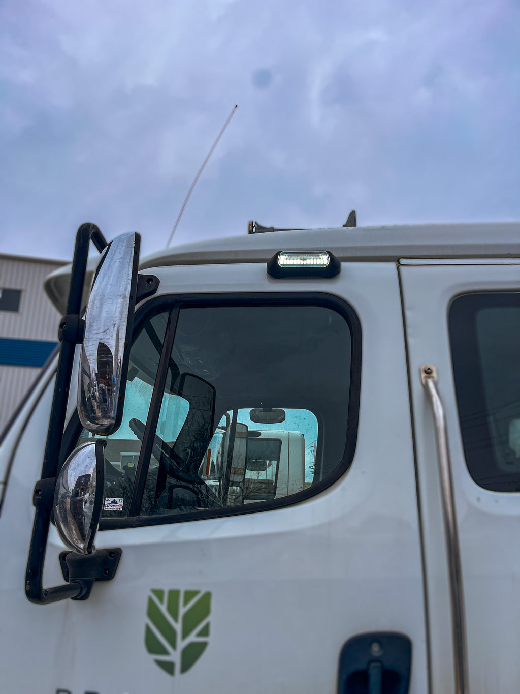 Black Wireless Work Light with Warning System and Motion Sensor