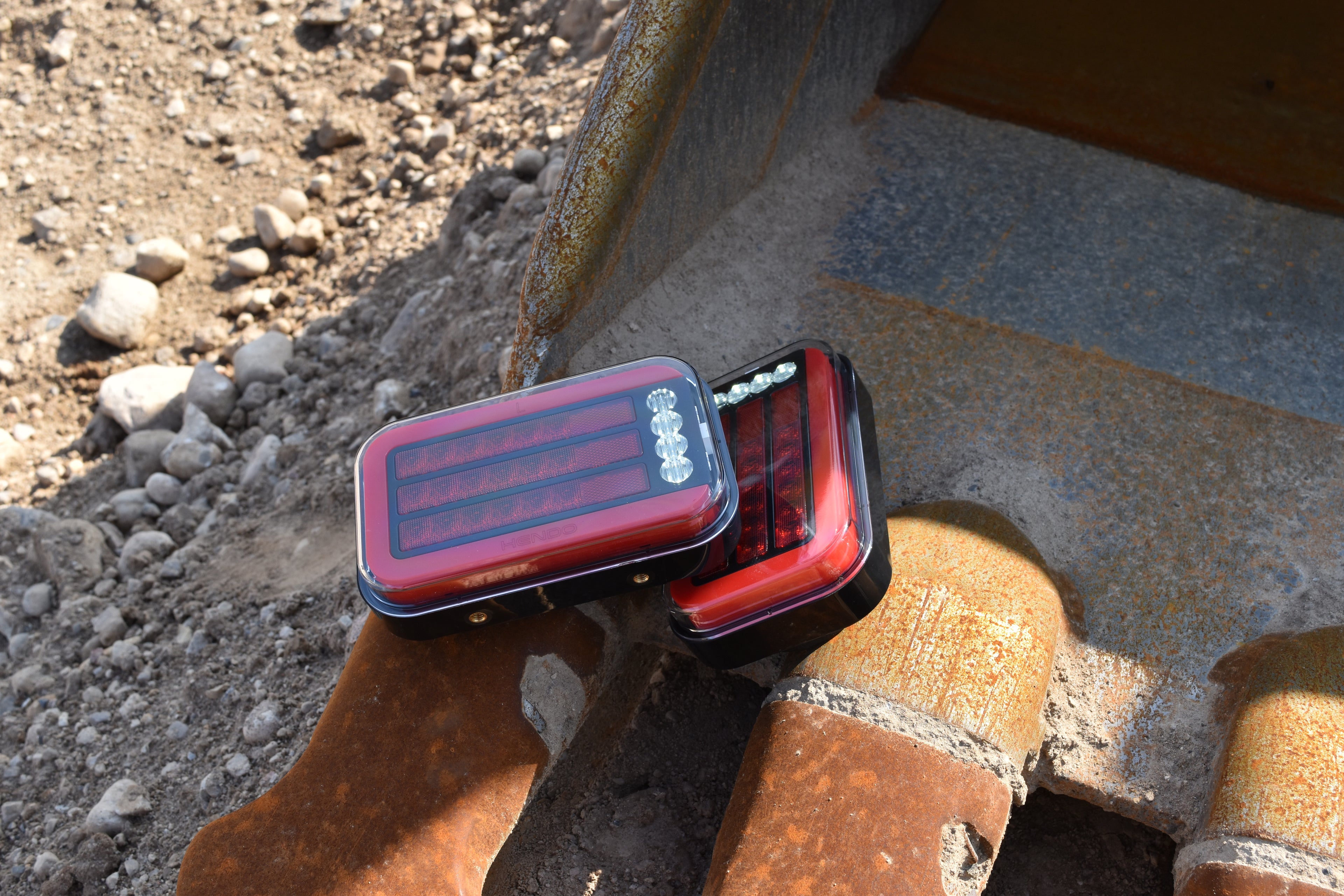 Refurbished Hendo T3 Wireless Trailer Light Kit – 7-Pin Flat RV Plug | Affordable Replacement